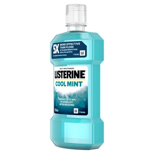 Listerine Antibacterial Mouthwash Coolmint   500ml GOODS M&S   