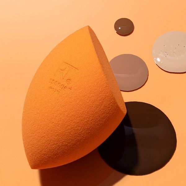 Real Techniques Miracle Complexion Makeup Sponge GOODS Superdrug   