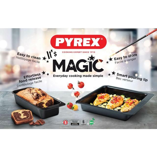 Pyrex Magic Pizza Baking Tray 30cm GOODS M&S   