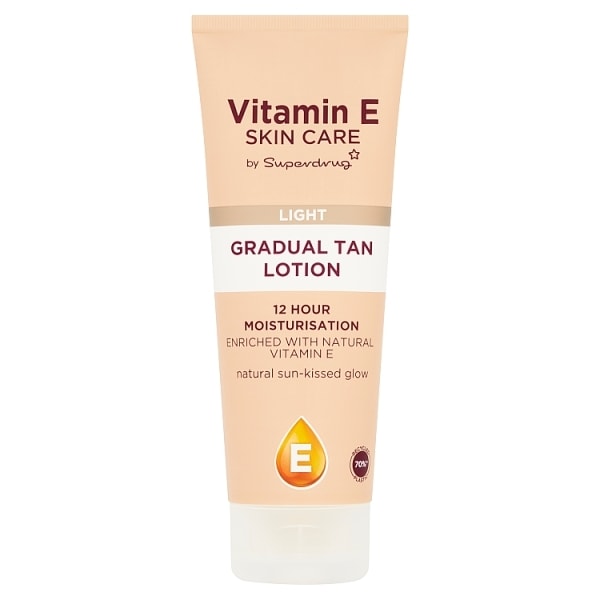 Vitamin E Gradual Tan Light 200ml