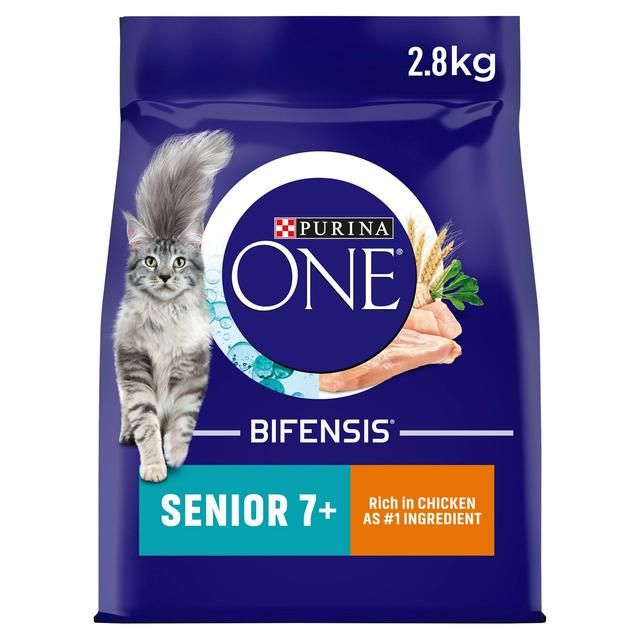 Purina One Senior 7+ Chicken Dry Cat Food   2.8kg GOODS M&S   