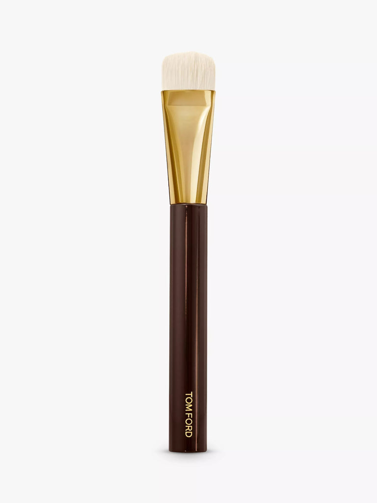 TOM FORD Shade & Illuminate Brush 04