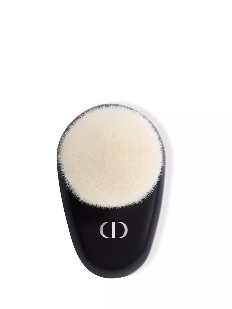 DIOR Backstage Face Brush 18