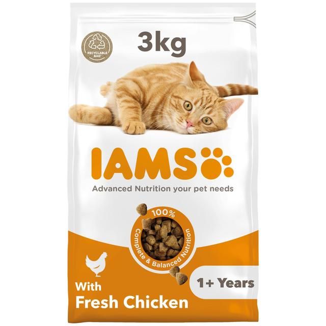 IAMS Adult Dry Cat Food Chicken   3kg