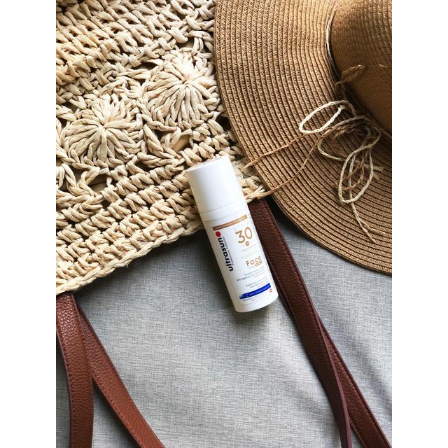 Ultrasun SPF 30 Face Tinted Sunscreen   50ml GOODS M&S   