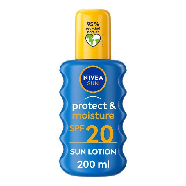 NIVEA SUN Protect & Moisture SPF 20 Sun Lotion Spray    200ml