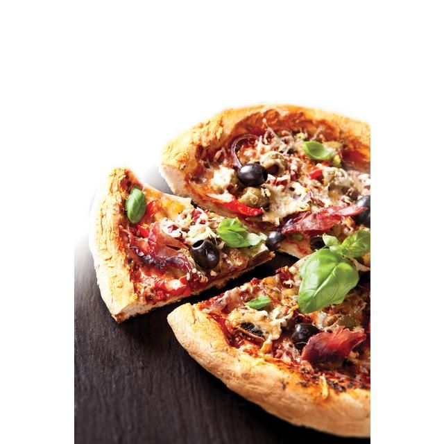 MasterClass Crusty Bake Pizza Crisper 32cm GOODS M&S   