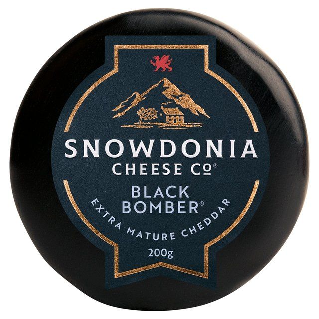 Snowdonia Black Bomber Extra Mature Cheddar   200g