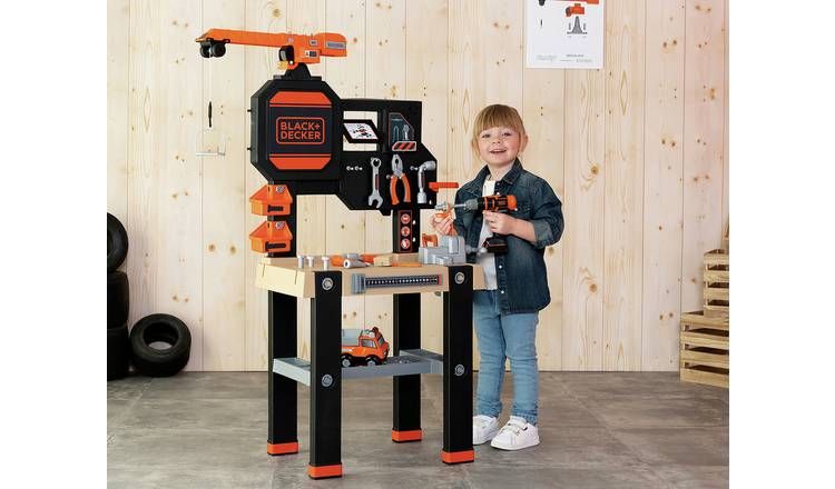 Smoby Black + Decker Builder Toy Workbench