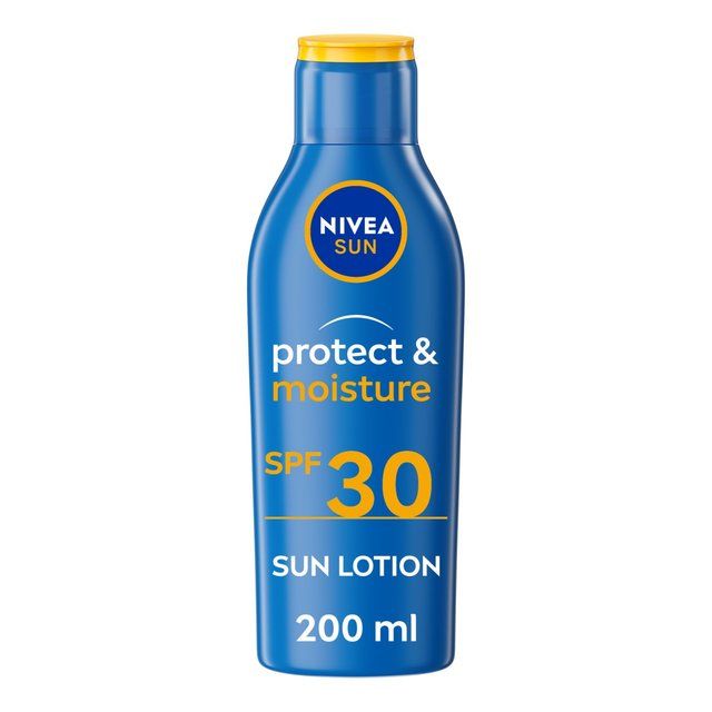 NIVEA SUN Protect & Moisture SPF 30 Sun Lotion     200ml