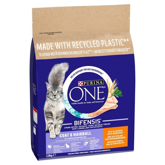 Purina One Coat and Hairball Chicken Dry Cat Food   2.8kg