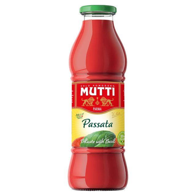 Mutti Passata with Basil   700g GOODS M&S   