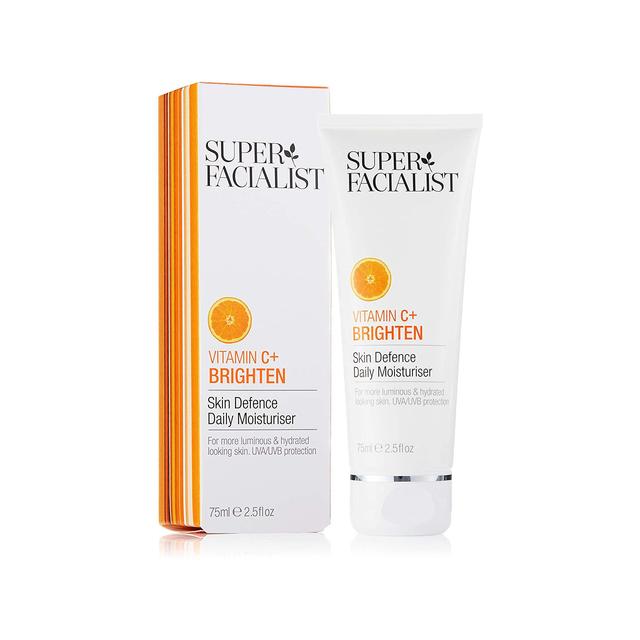 Super Facialist Vitamin C Daily Moisturiser   75ml