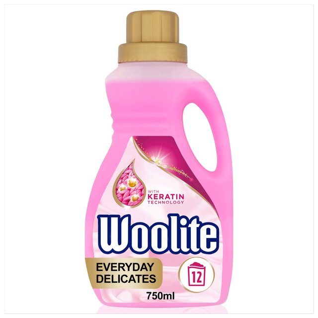 Woolite Laundry Detergent Liquid Delicates   750ml