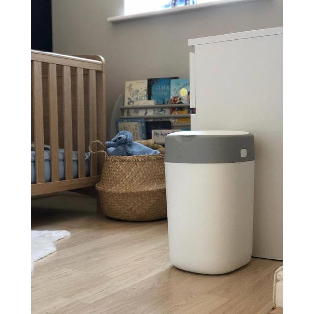 Tommee Tippee Twist & Click White Nappy Bin Includes 1x Refill Cassette GOODS M&S   