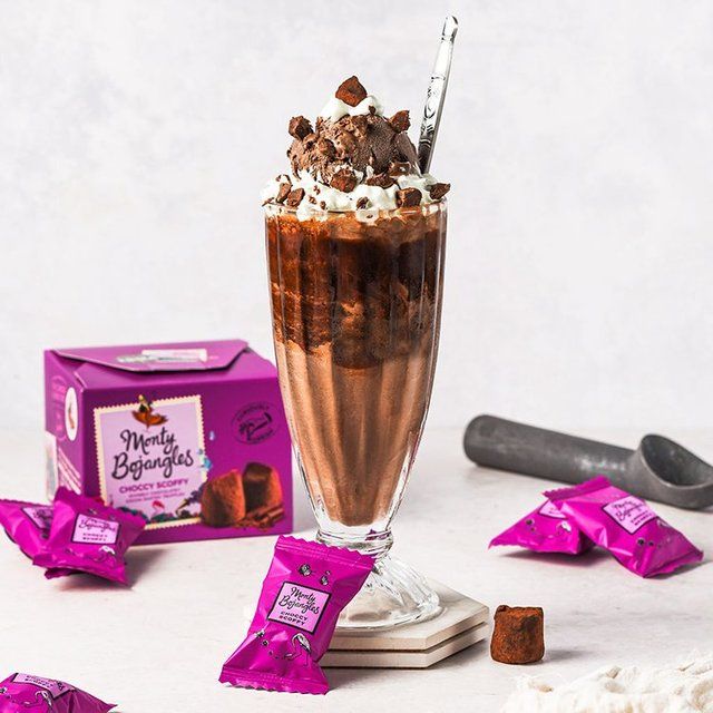 Monty Bojangles Truffles Choccy Scoffy   135g GOODS M&S   