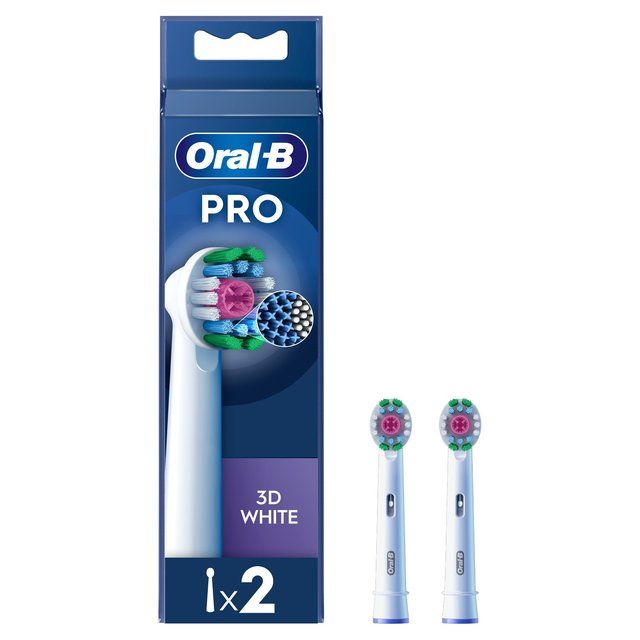 Oral-B 3DWhite Toothbrush Heads    2 per pack GOODS M&S   