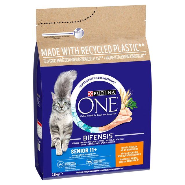 Purina ONE Senior 11+ Cat Chicken & Wholegrain   2.8kg GOODS M&S   