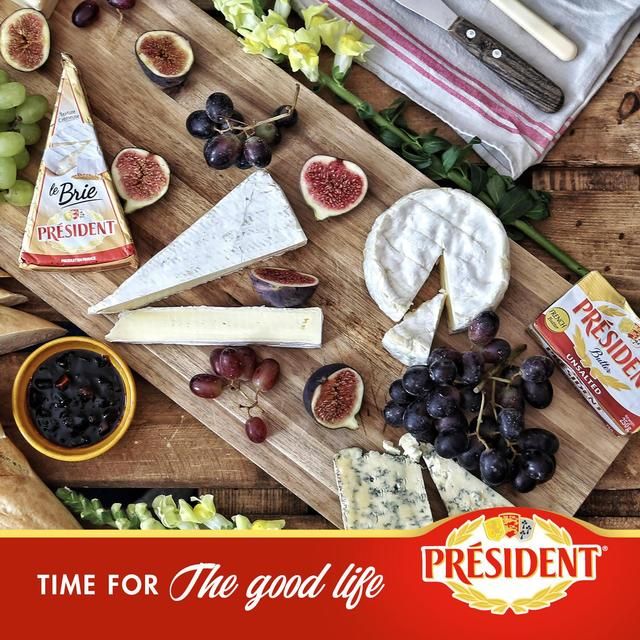 President French Brie Cheese   200g GOODS M&S   