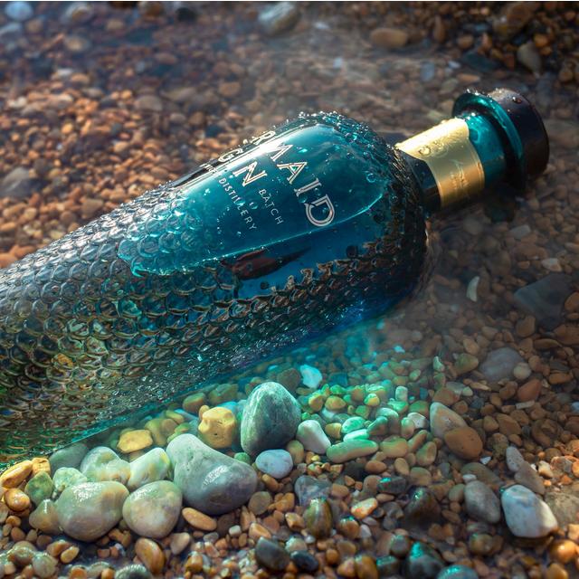 The Isle of Wight Distillery Mermaid Gin   70cl GOODS M&S   