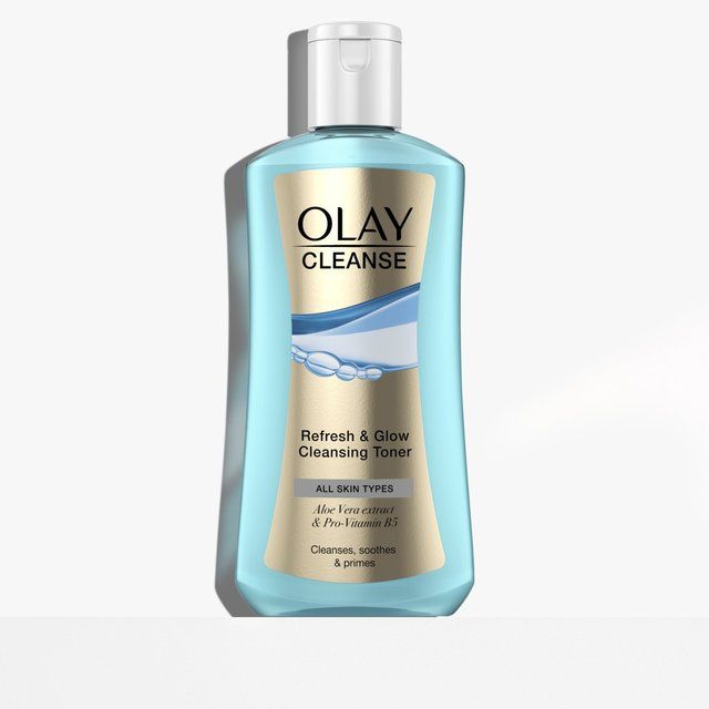 Olay Cleanse Refresh and Glow Cleansing Toner   200ml GOODS M&S   