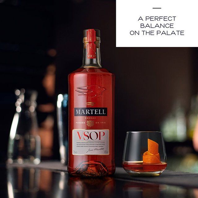 Martell VSOP Red Barrel Cognac   70cl GOODS M&S   