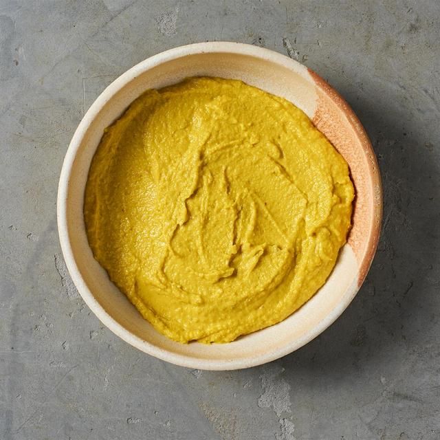 Natoora Hummus with Fresh Turmeric   185g GOODS M&S   