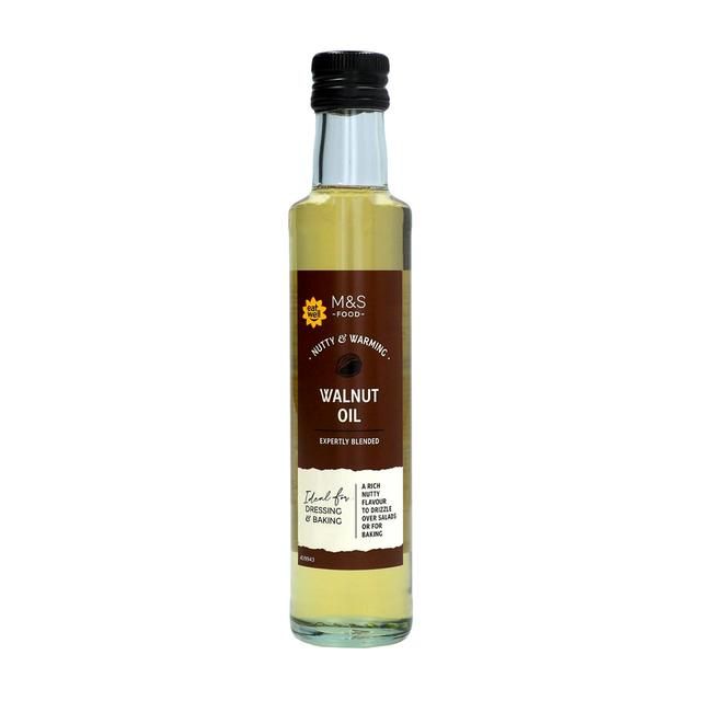 M&S Walnut Oil   250ml