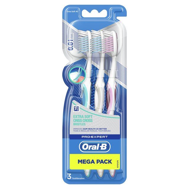 Oral-B All Round Extra Soft Criss Cross Toothbrush   3 per pack