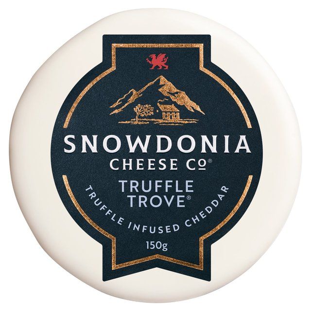 Snowdonia Truffle Trove Ex Mature Cheddar with Black Truffle   150g GOODS M&S   