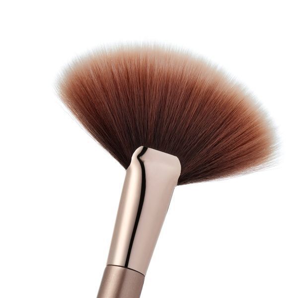 Profusion Cosmetics Magnetix | Full Fan Brush GOODS Superdrug   