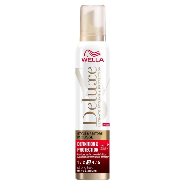 Wella Deluxe Definition & Protection Mousse   200ml GOODS M&S   