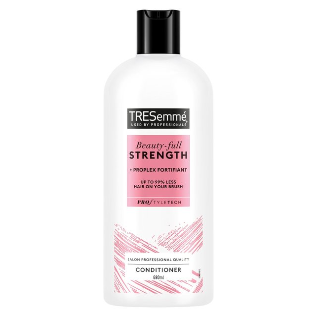 Tresemme Beauty-full Strength Conditioner   680ml