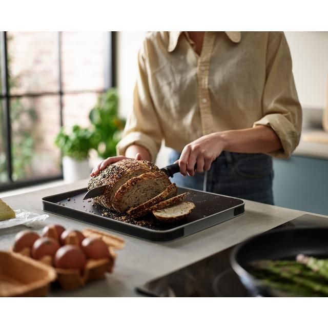 Joseph Joseph Duo Multi-function Chopping Board- Black