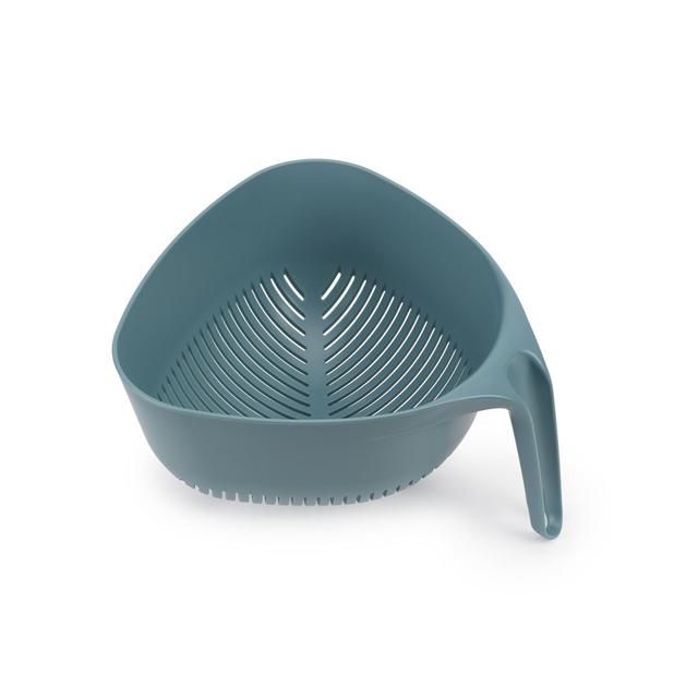 Joseph Joseph Duo Triangular Colander (Dark Opal)