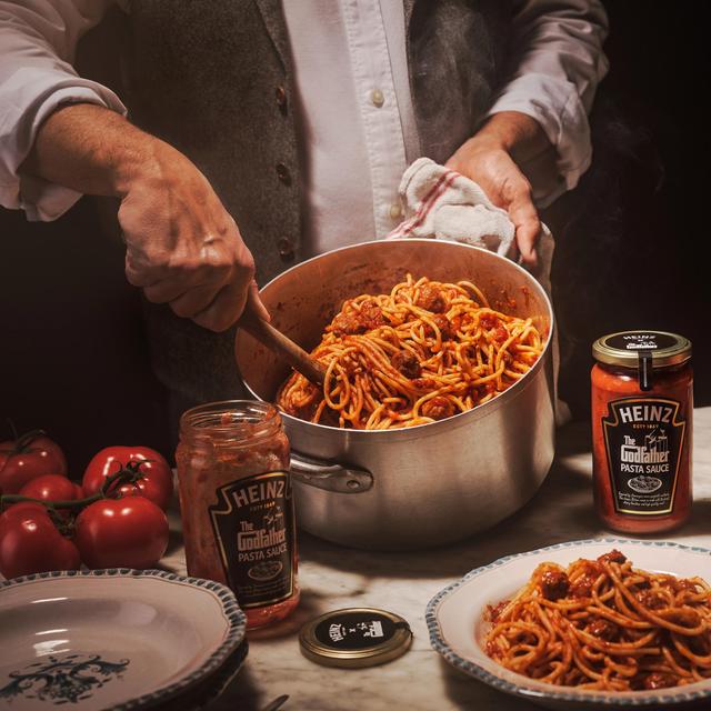 The Godfather Tomato and Meatballs Pasta Sauce   490g GOODS M&S   