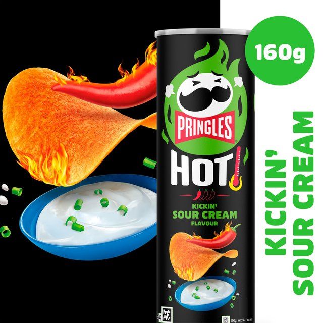 Pringles Hot Kickin' Sour Cream Sharing Crisps   160g