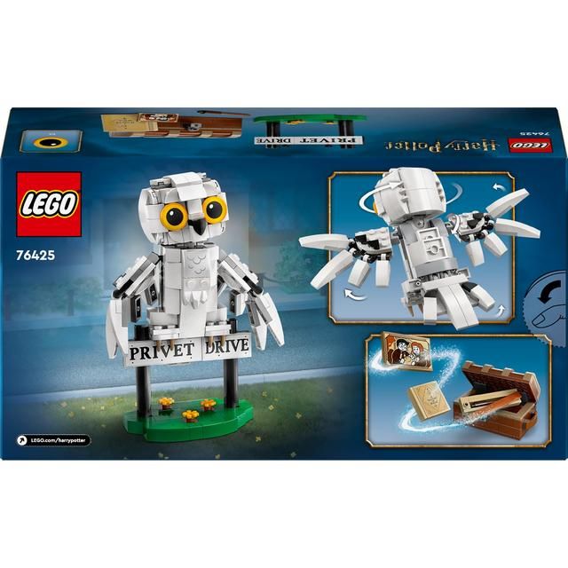 LEGO Harry Potter Hedwig at Privet Drive 76425