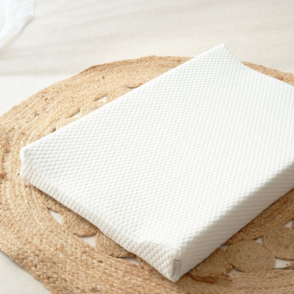 The Tiny Bed Co. Luxury Anti-Roll Changing Mat (Spare Cover) GOODS Superdrug   