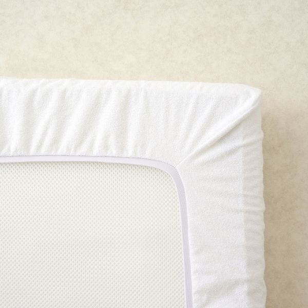 The Tiny Bed Co. Mattress Protector Cot Bed (160 x 80cm)