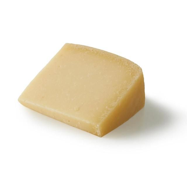 Natoora Hand Cut Pecorino Sardo   Typically: 150g