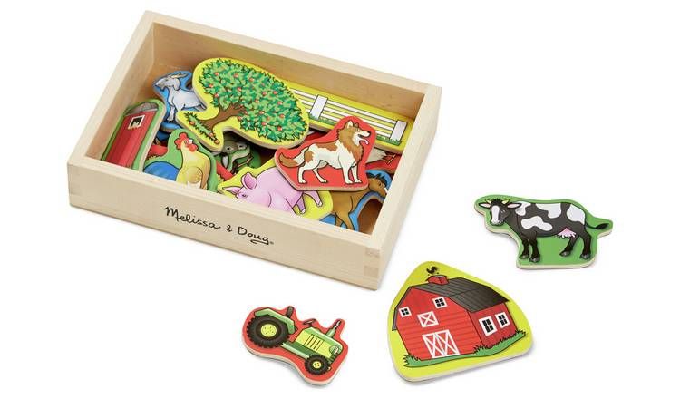 Melissa & Doug Wooden Magnet Farm