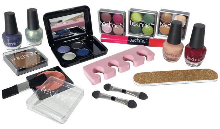 Technic Gold Filled Beauty Case GOODS Argos