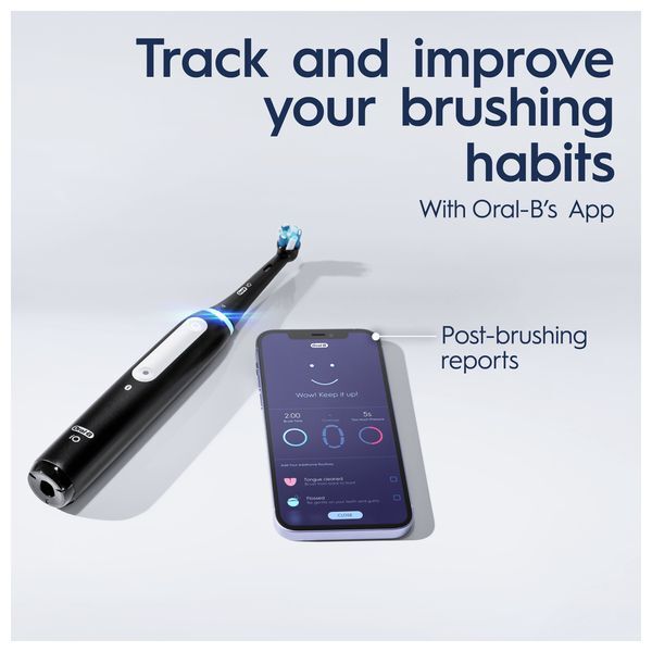 Oral-B Io4 Black Electric Toothbrush + Travel Case