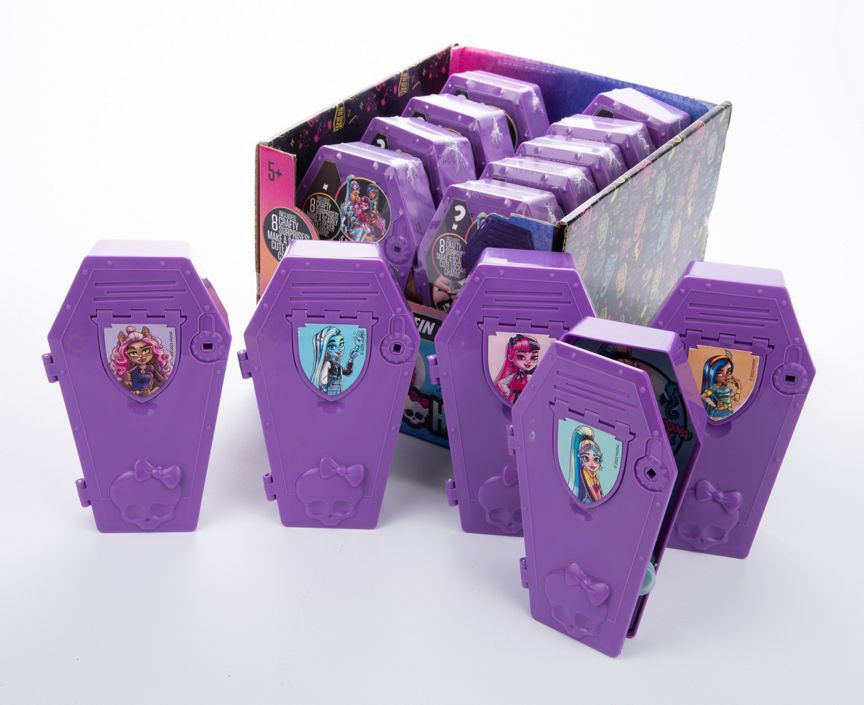 Monster High Decorate and Revel Craft Coffin - Style May Vary