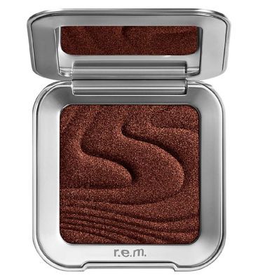 r.e.m. beauty Interstellar Highlighter Topper