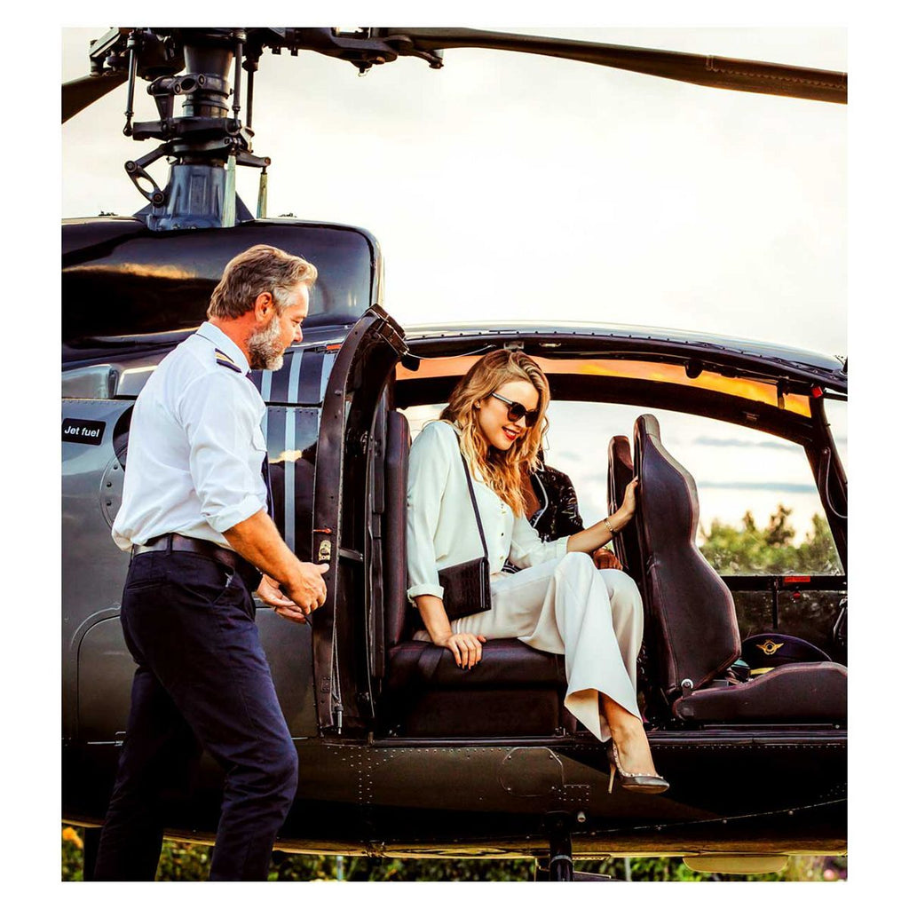 Activity Superstore Deluxe Helicopter Flight Gift Experience