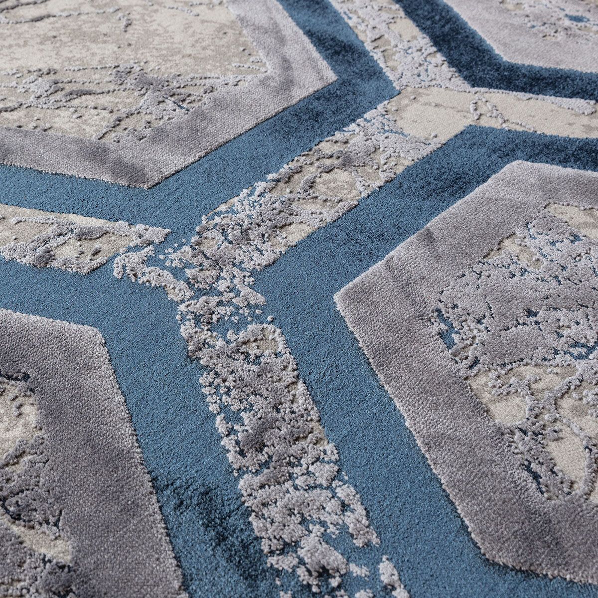 Aurora Hexagon Rug, in 2 Sizes - McGrocer