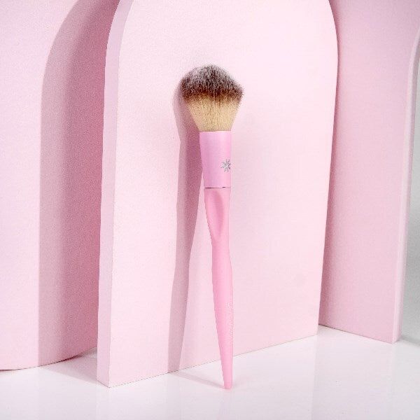 Brushworks HD Tapered Powder Brush