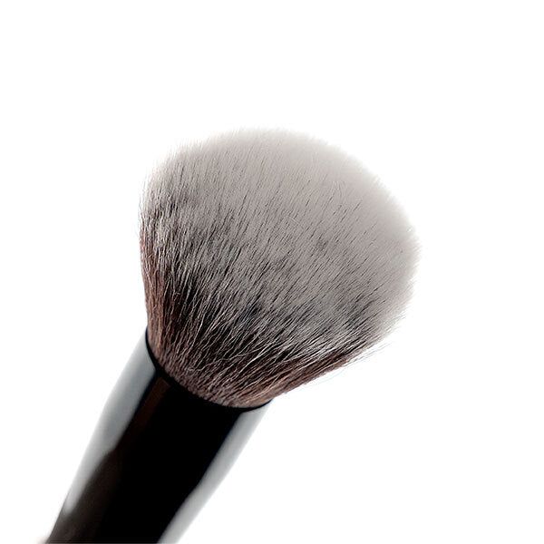 Brushworks No. 3 Multi-Tasking Brush